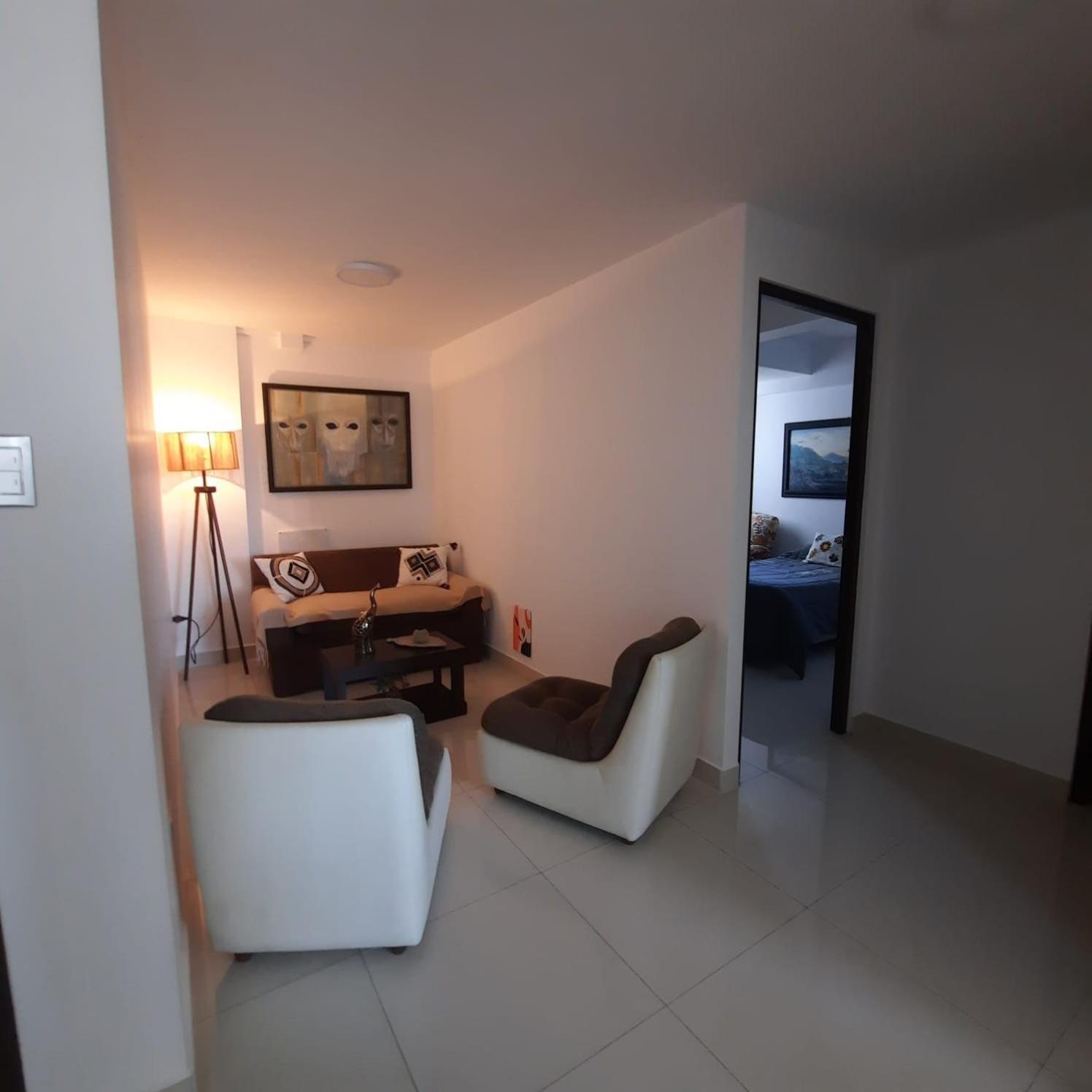 Moderno Y Comodo Apartment